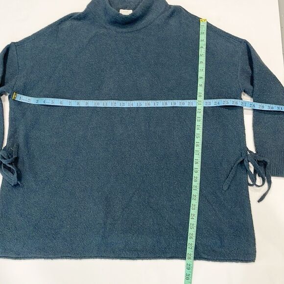 J. Jill Pure Poncho Sweater Women Mock Turtleneck Split Side Boucle M/L Teal - Picture 7 of 8